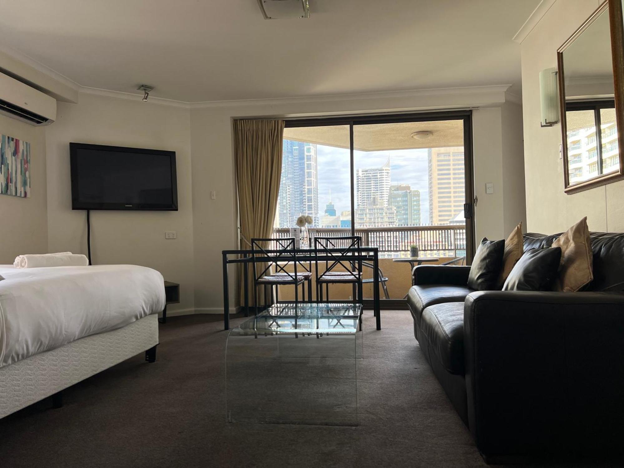 Sydney Hyde Park Private Apartments By Paxsafe Exteriör bild