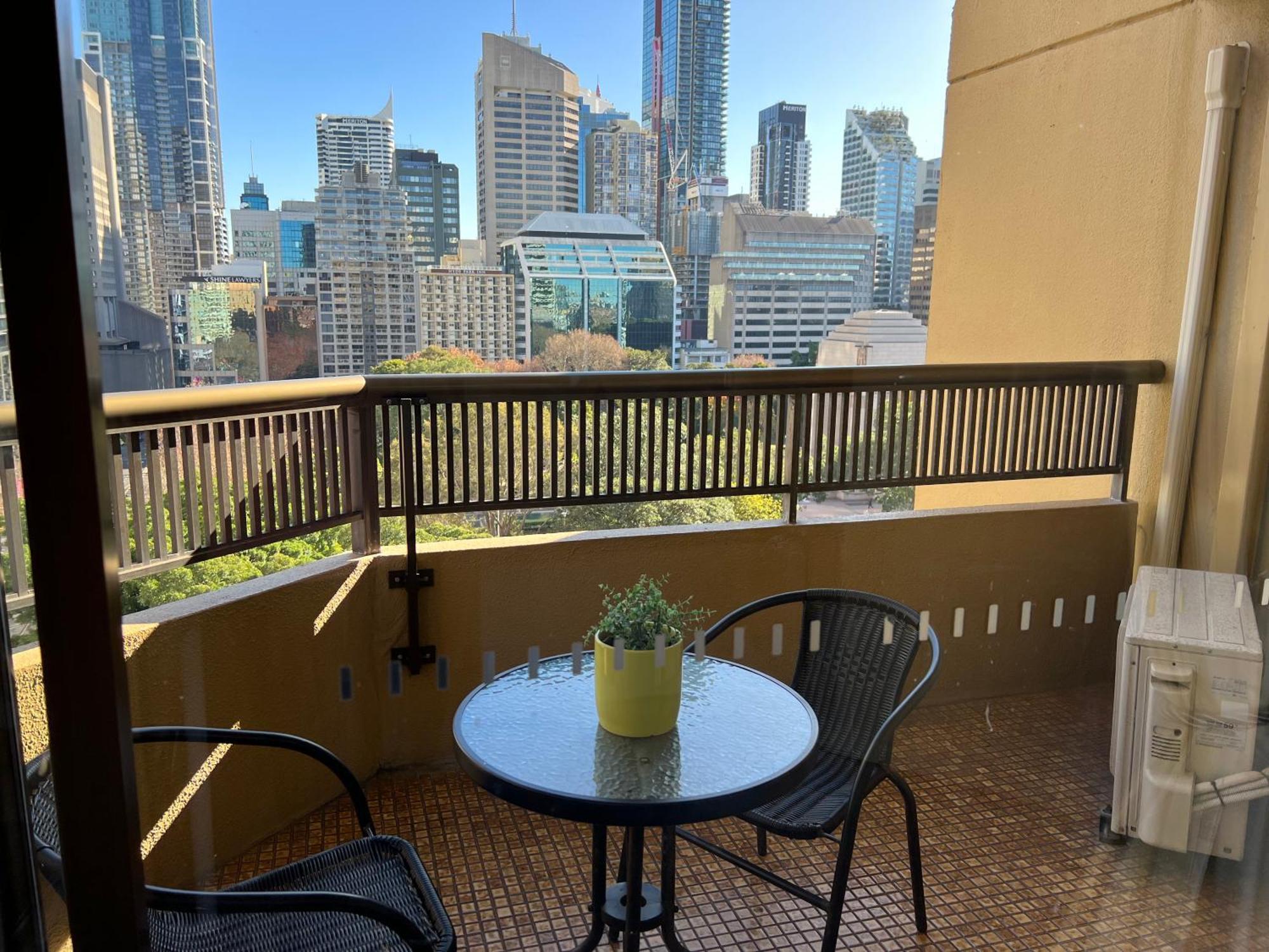Sydney Hyde Park Private Apartments By Paxsafe Exteriör bild